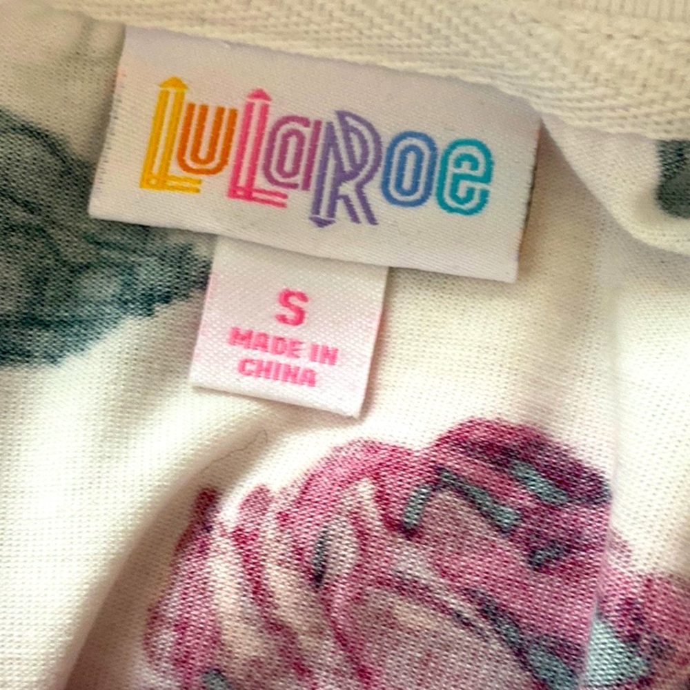 Red, Pink, and Green Rose Pattern Unisex Henley Top | LuLaRoe Mark - Picture 7 of 10
